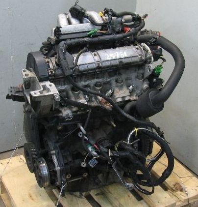  Renault F3R 728 :  1